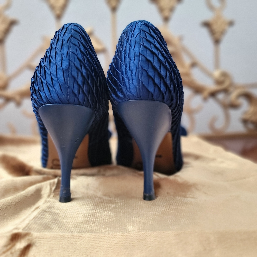 Poetic License Royal Blue with Sarkly Bow High Heels Size 36.5 US 6 - Picture 5 of 7